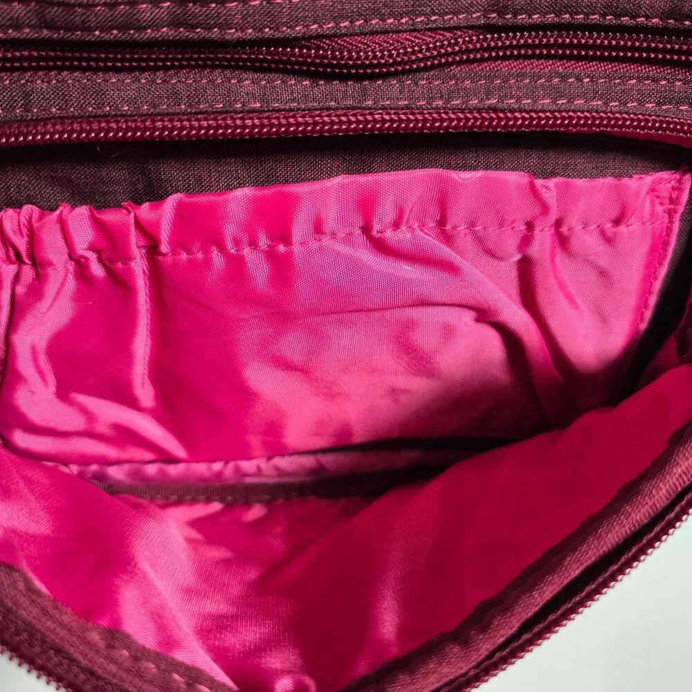 Lug Carousel RFID Small Crossbody Bag Quilted Lightweight Heart Red Adjustable S - Picture 4 of 7